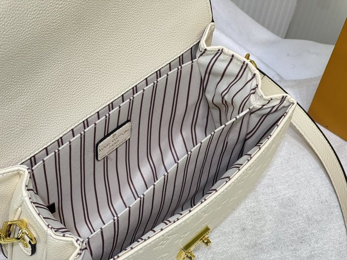 202204SS新作 Louis Vuitton ルイヴィトン レディース ショルダーバックスーパーコピー