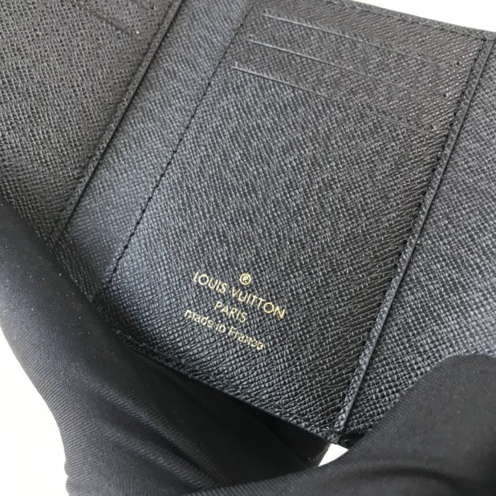 202204SSルイヴィトン LOUIS VUITTON 新作通販 短財布スーパーコピー
