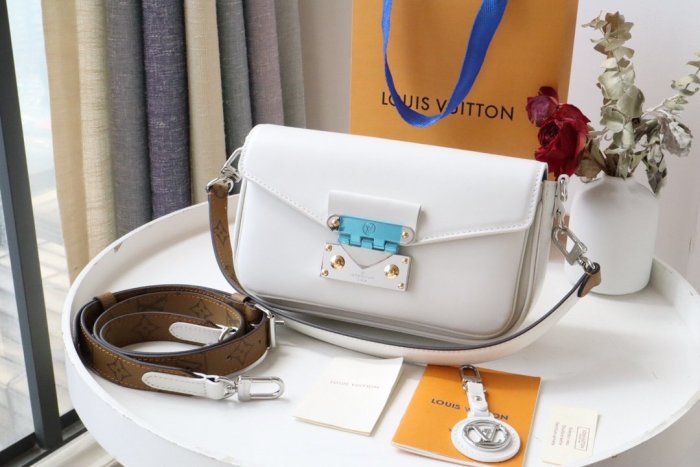 202204SS新作 Louis Vuitton ルイヴィトン レディース ショルダーバックスーパーコピー