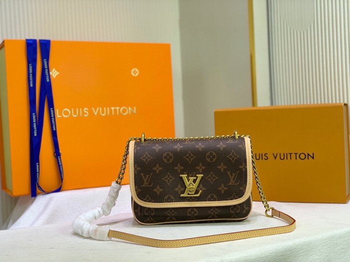 202204SS新作 Louis Vuitton ルイヴィトン レディース ショルダーバックスーパーコピー