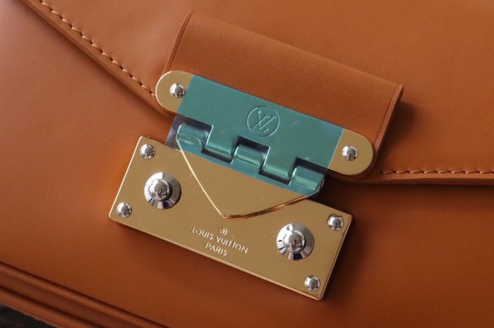 202204SS新作 Louis Vuitton ルイヴィトン レディース ショルダーバックスーパーコピー