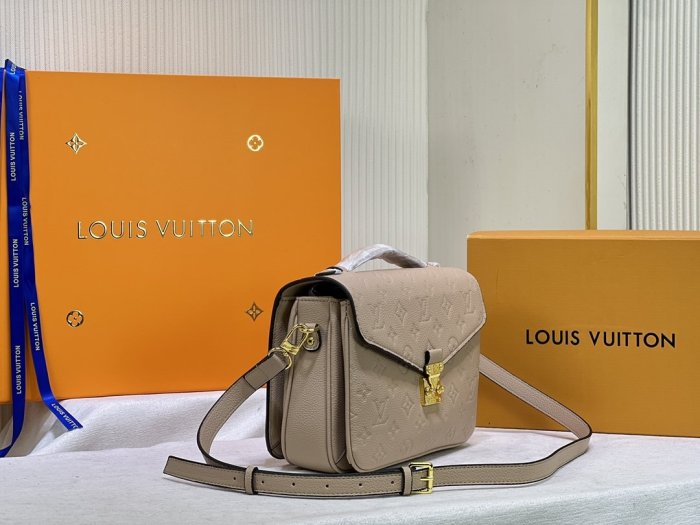 202204SS新作 Louis Vuitton ルイヴィトン レディース ショルダーバックスーパーコピー