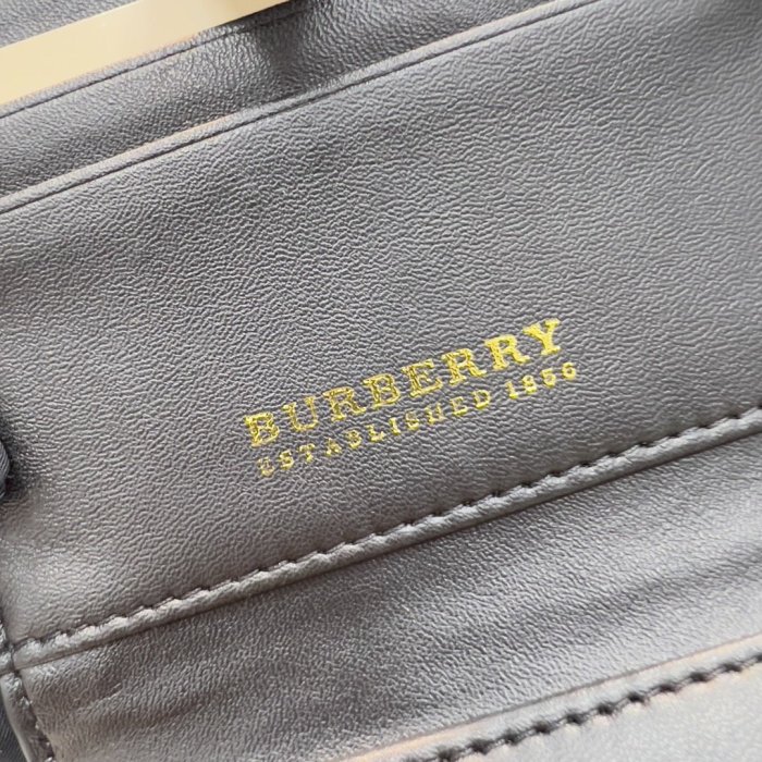202204SSバーバリーBurberry新作通販 短財布 スーパーコピー
