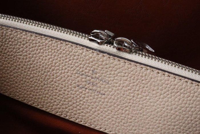 202204SS新作 Louis Vuitton ルイヴィトン レディース ショルダーバックスーパーコピー