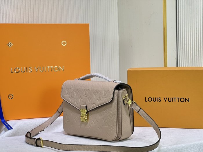 202204SS新作 Louis Vuitton ルイヴィトン レディース ショルダーバックスーパーコピー