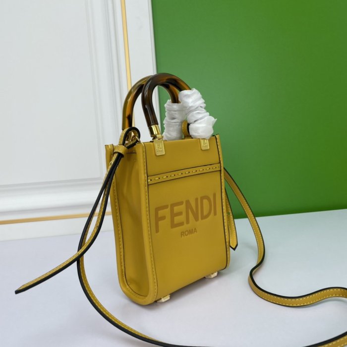 202204SS新作FENDI フェンディ レディース ショルダーバックスーパーコピー