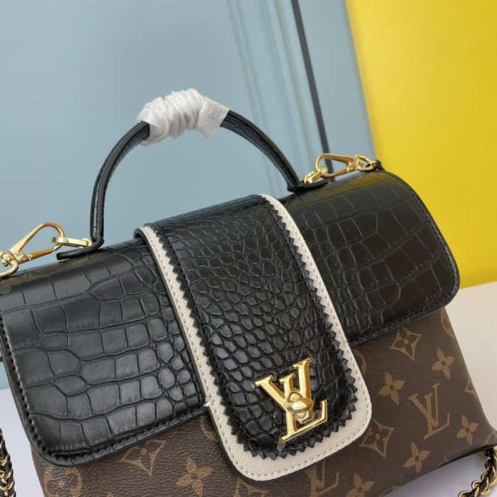 202204SS新作 Louis Vuitton ルイヴィトン レディース ショルダーバックスーパーコピー