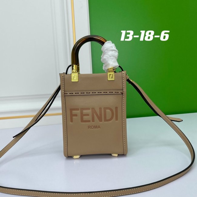 202204SS新作FENDI フェンディ レディース ショルダーバックスーパーコピー