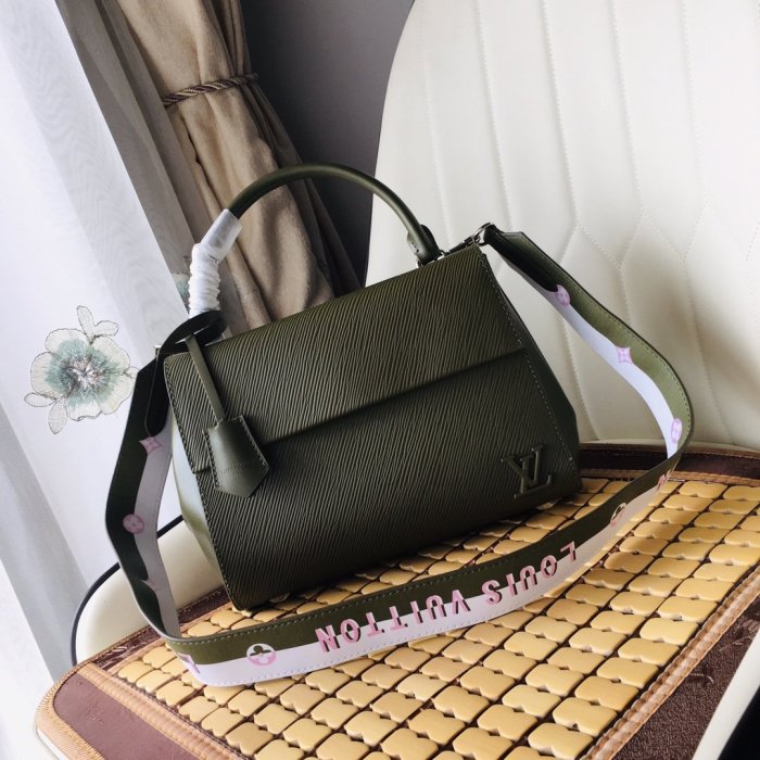 202204SS新作 Louis Vuitton ルイヴィトン レディース ショルダーバックスーパーコピー