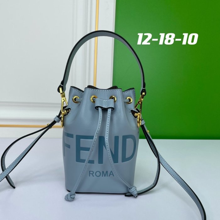 202204SS新作FENDI フェンディ レディース ショルダーバックスーパーコピー