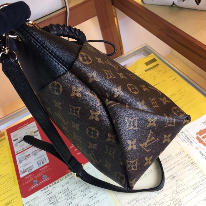 202204SS新作 Louis Vuitton ルイヴィトン レディース ショルダーバックスーパーコピー