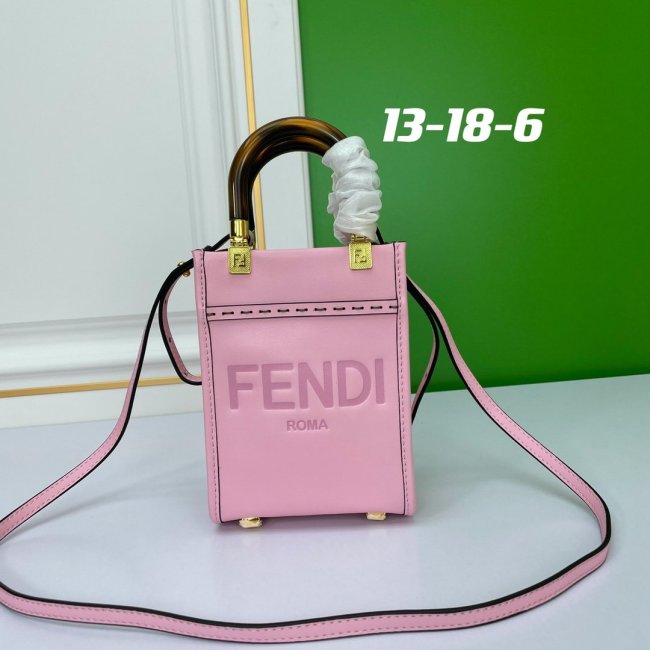 202204SS新作FENDI フェンディ レディース ショルダーバックスーパーコピー