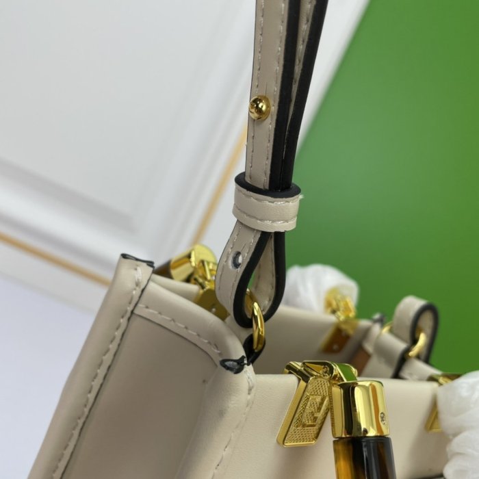 202204SS新作FENDI フェンディ レディース ショルダーバックスーパーコピー