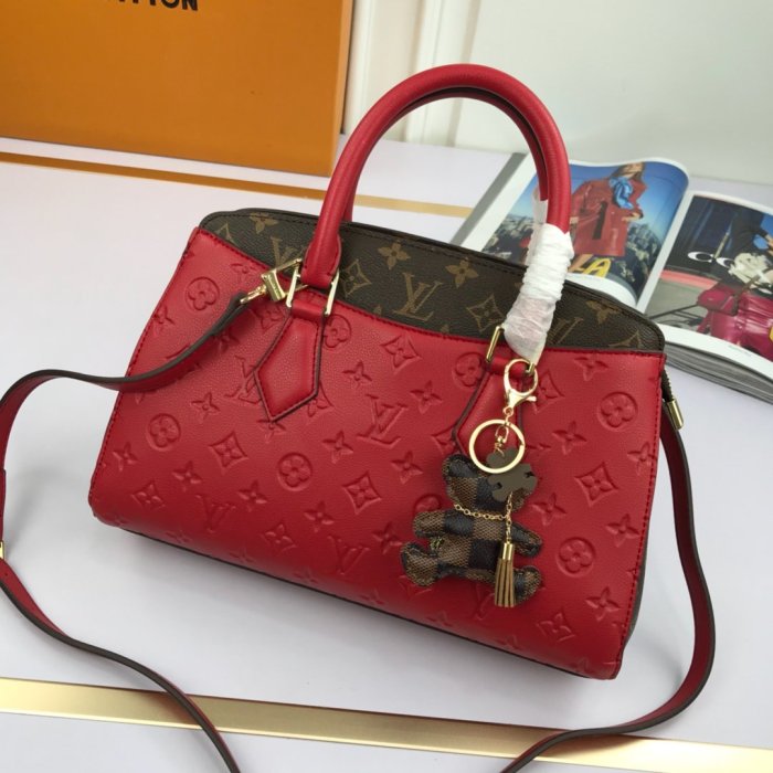 202204SS新作 Louis Vuitton ルイヴィトン レディース ショルダーバックスーパーコピー