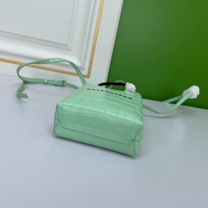 202204SS新作Balenciaga バレンシアガ レディース ショルダーバックスーパーコピー