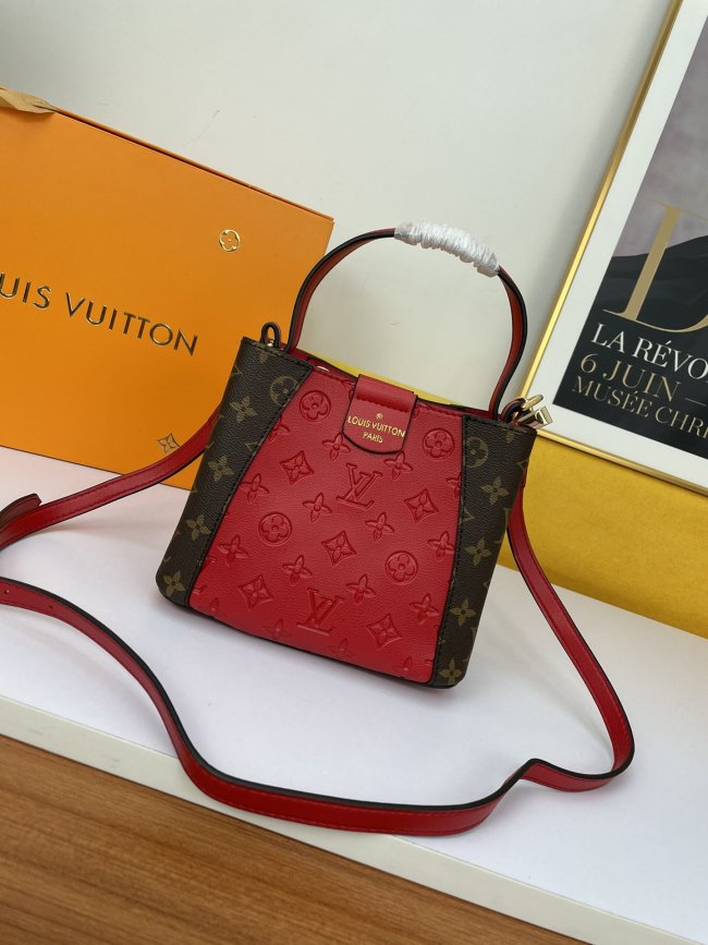 202204SS新作 Louis Vuitton ルイヴィトン レディース ショルダーバックスーパーコピー