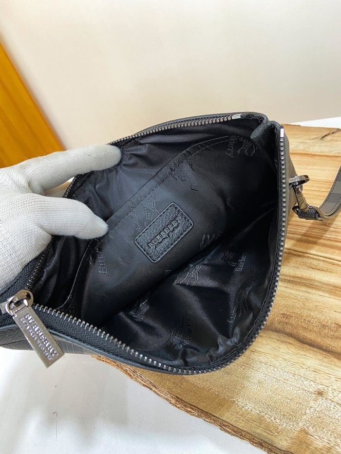 202204SS新作 バーバリーBurberry メンズ ハンドバックスーパーコピー
