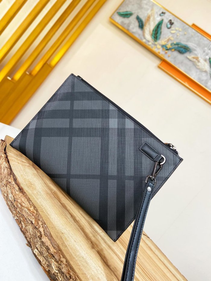 202204SS新作 バーバリーBurberry メンズ ハンドバックスーパーコピー