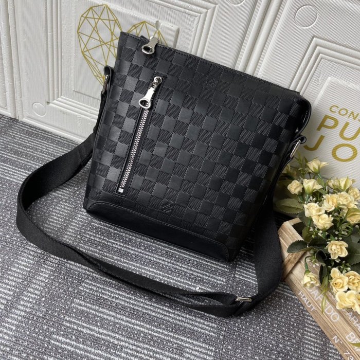 202204SS新作 Louis Vuitton ルイヴィトン メンズ ショルダーバッグスーパーコピー