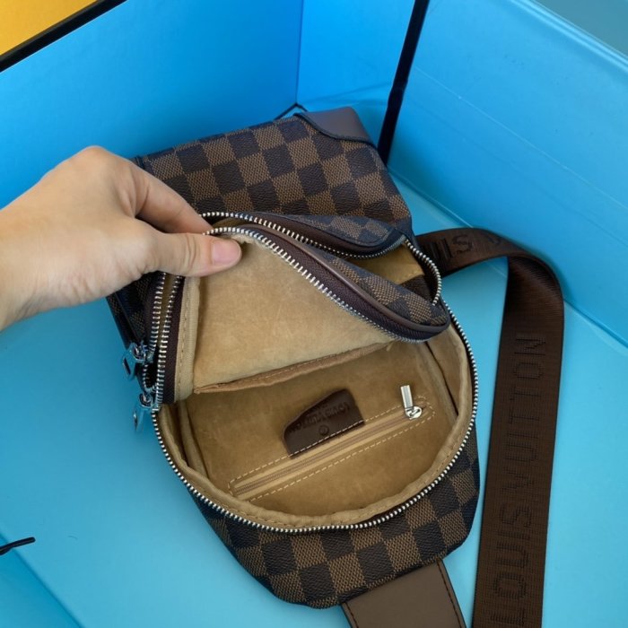 202204SS新作 Louis Vuitton ルイヴィトン メンズ ショルダーバッグスーパーコピー