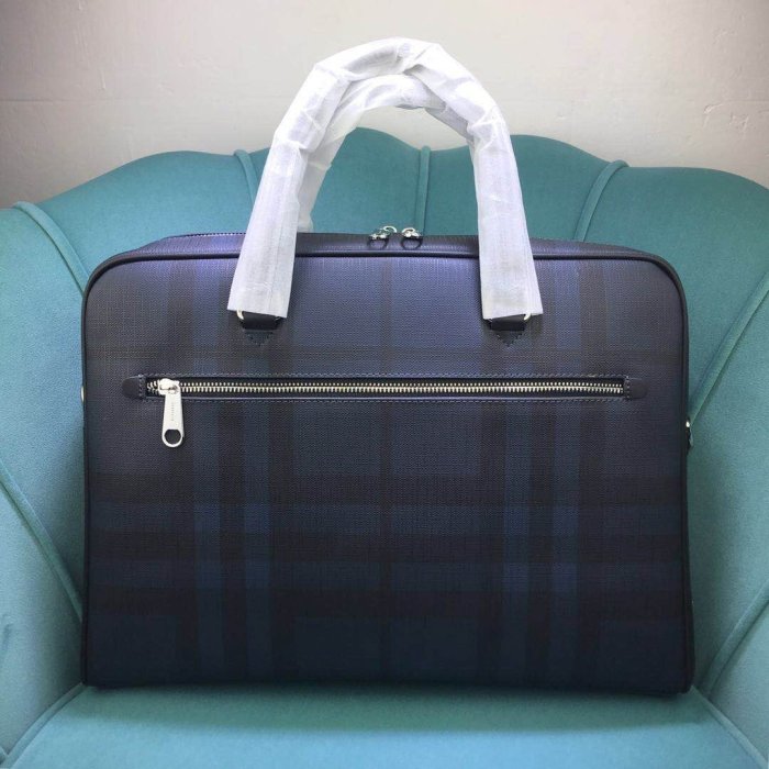 202204SS新作 バーバリーBurberry メンズ ハンドバックスーパーコピー