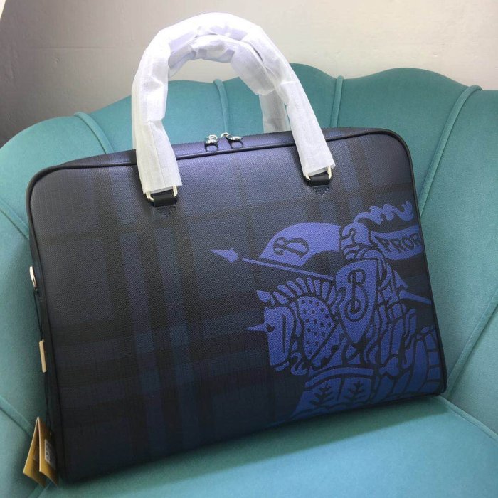 202204SS新作 バーバリーBurberry メンズ ハンドバックスーパーコピー