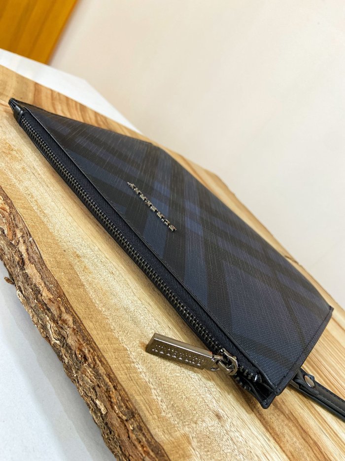 202204SS新作 バーバリーBurberry メンズ ハンドバックスーパーコピー