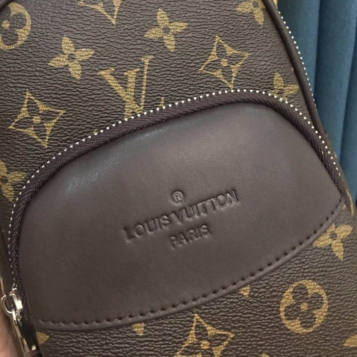 202204SS新作 Louis Vuitton ルイヴィトン メンズ ショルダーバッグスーパーコピー