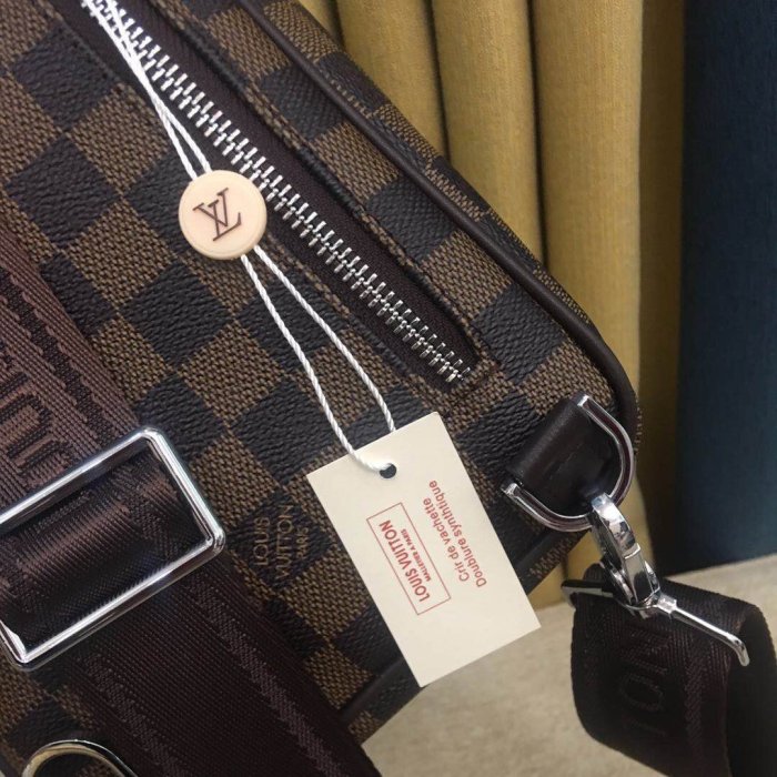 202204SS新作 Louis Vuitton ルイヴィトン メンズ ショルダーバッグスーパーコピー