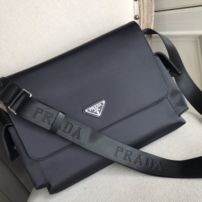 202204SSプラダPrada メンズ ショルダーバックスーパーコピー