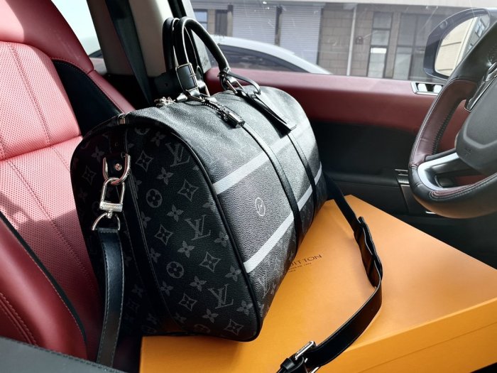 202204SS新作 Louis Vuitton ルイヴィトン メンズハンドバックスーパーコピー
