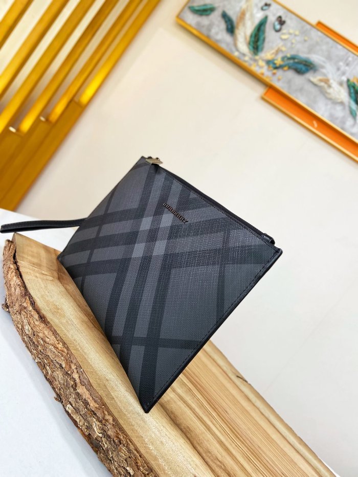 202204SS新作 バーバリーBurberry メンズ ハンドバックスーパーコピー
