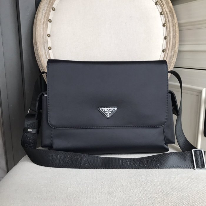 202204SSプラダPrada メンズ ショルダーバックスーパーコピー