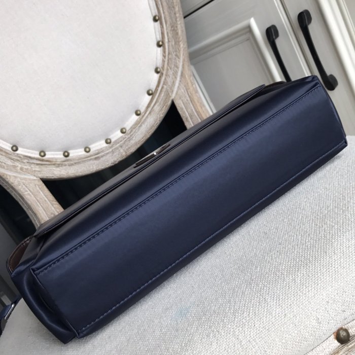 202204SSプラダPrada メンズ ショルダーバックスーパーコピー