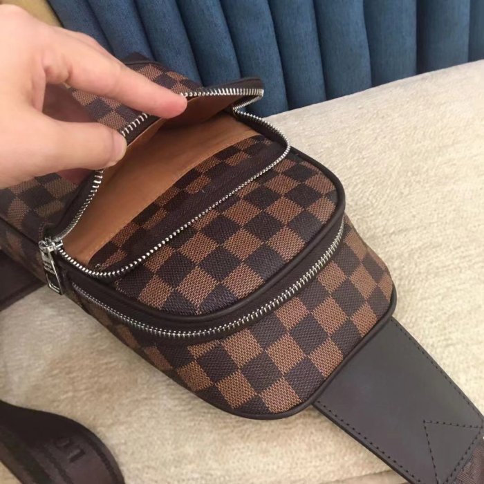 202204SS新作 Louis Vuitton ルイヴィトン メンズ ショルダーバッグスーパーコピー