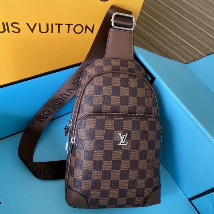 202204SS新作 Louis Vuitton ルイヴィトン メンズ ショルダーバッグスーパーコピー