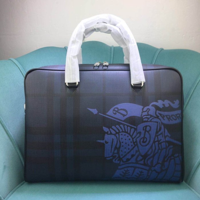 202204SS新作 バーバリーBurberry メンズ ハンドバックスーパーコピー