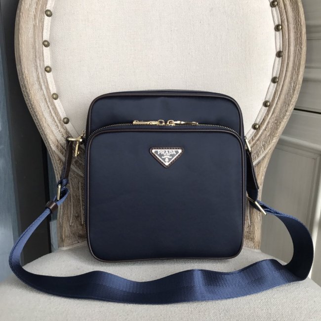 202204SS プラダPrada メンズ ショルダーバックスーパーコピー
