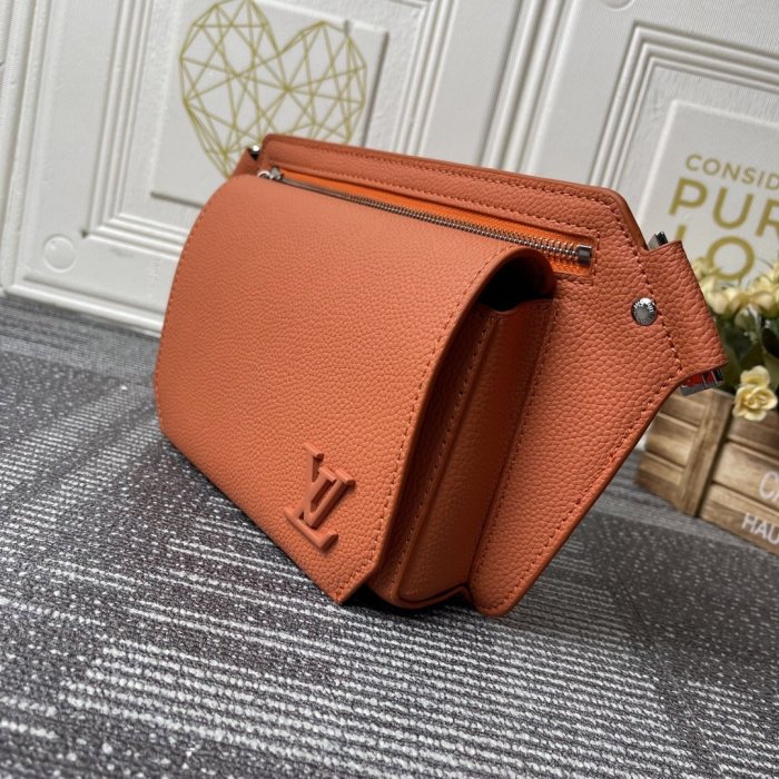 202204SS新作 Louis Vuitton ルイヴィトン メンズ ショルダーバッグスーパーコピー