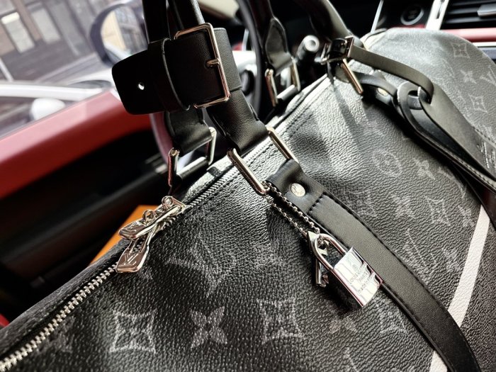 202204SS新作 Louis Vuitton ルイヴィトン メンズハンドバックスーパーコピー