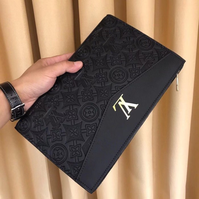 202204SS新作 Louis Vuitton ルイヴィトン メンズハンドバックスーパーコピー