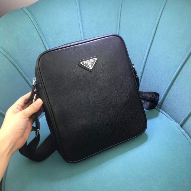 202204SS プラダPrada メンズ ショルダーバックスーパーコピー