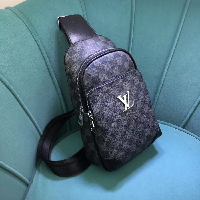 202204SS新作 Louis Vuitton ルイヴィトン メンズ ショルダーバッグスーパーコピー
