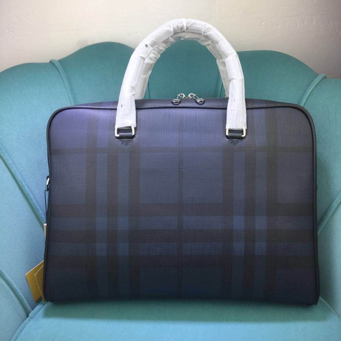 202204SS新作 バーバリーBurberry メンズ ハンドバックスーパーコピー