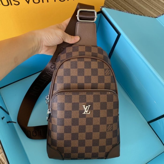 202204SS新作 Louis Vuitton ルイヴィトン メンズ ショルダーバッグスーパーコピー