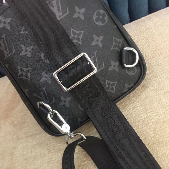 202204SS新作 Louis Vuitton ルイヴィトン メンズ ショルダーバッグスーパーコピー