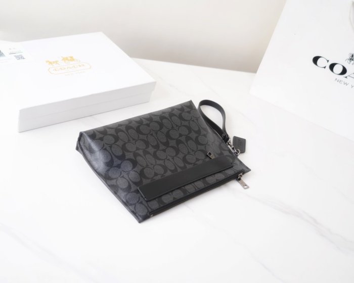202204SS コーチCoach メンズ ハンドバックスーパーコピー