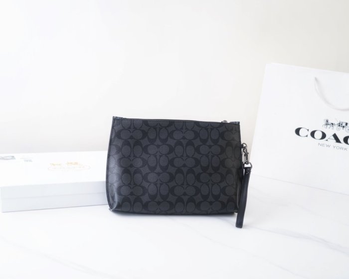 202204SS コーチCoach メンズ ハンドバックスーパーコピー