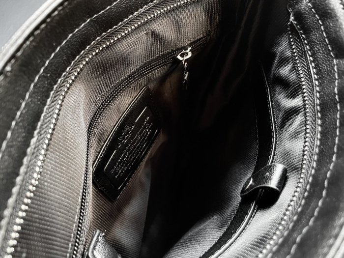 202204SS コーチCoach メンズ ショルダーバッグスーパーコピー