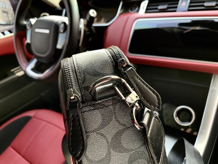 202204SS コーチCoach メンズ ショルダーバッグスーパーコピー